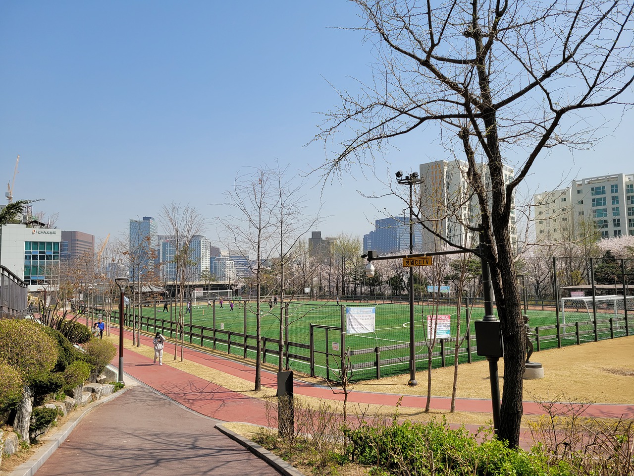 U22国家队今日训练，向余望、吾米提江未加入合练